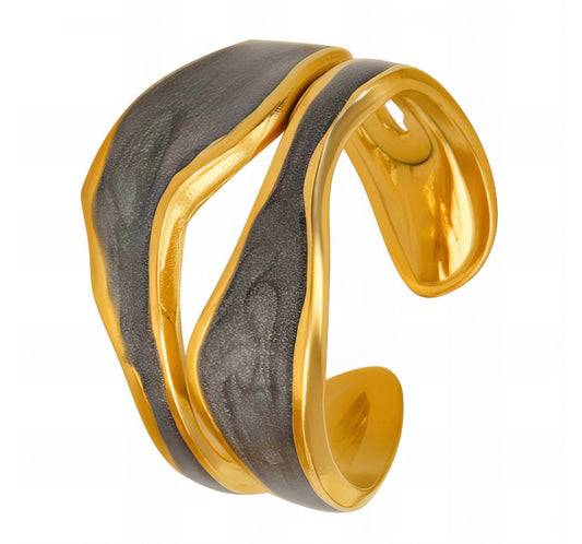 Gold and grey ring